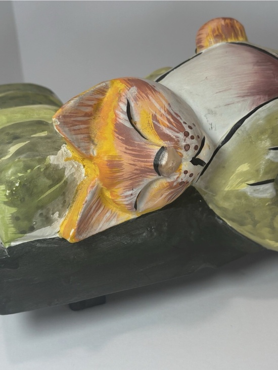 Set Of 2 Hand Carved Painted Wood Cats- Folk Art Whimsical Therapist Kitty Vtg - Picture 6 of 15